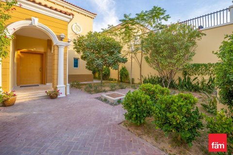 4 bedrooms Villa in Dubai, UAE No. 226960 22