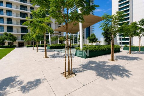 1 غرف نوم شقة في EMAAR Beachfront, الإمارات العربية المتحدة رقم 223214 8