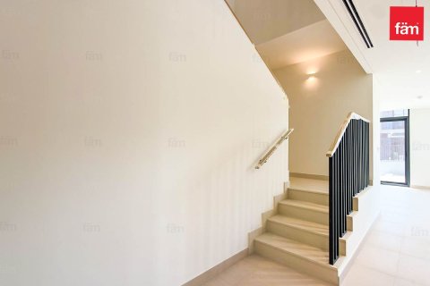 Townhouse de 4 dormitorios en Dubai, UAE No. 208508 3