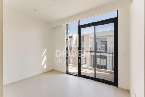 Villa de 4 dormitorios en EMAAR South, UAE No. 214981 17