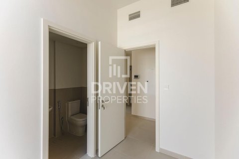 Villa de 4 dormitorios en EMAAR South, UAE No. 214981 12