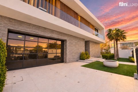 5 bedrooms Villa in Dubai Hills Estate, UAE No. 207950 3