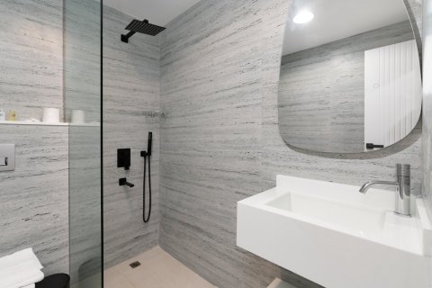 Квартира с 2 спальнями в Дубай, ОАЭ №217132 15