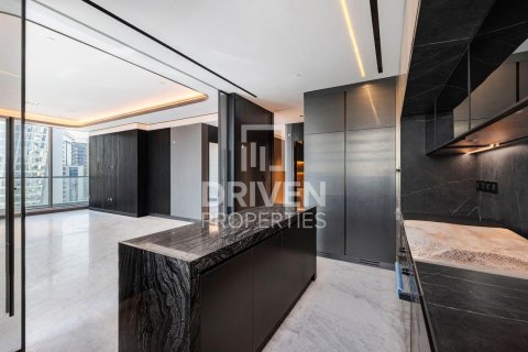 4 bedrooms Apartment in Business Bay, UAE No. 211459 6