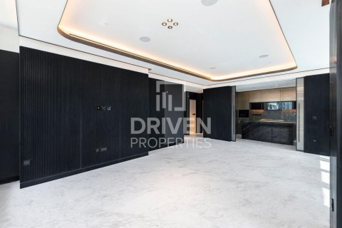 4 bedrooms Apartment in Business Bay, UAE No. 211459 3