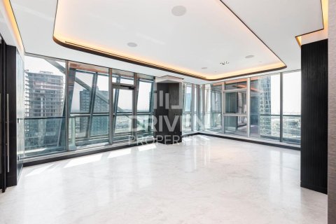 4 bedrooms Apartment in Business Bay, UAE No. 211459 4