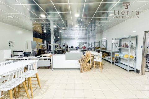 1393.5m² Warehouse in Al Quoz, UAE No. 47666 4