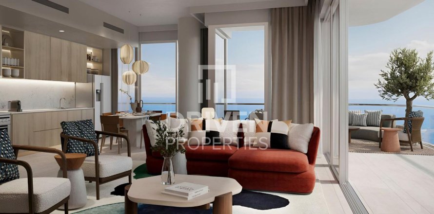 Appartement de 1 chambre à EMAAR Beachfront, UAE No. 217909