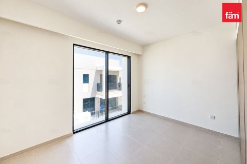 3 bedrooms Villa in Dubai, UAE No. 213325 10
