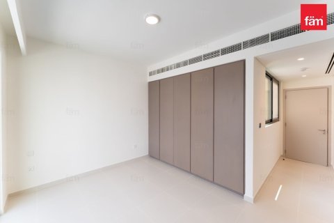 3 bedrooms Villa in Dubai, UAE No. 213325 9