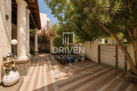 Villa de 4 chambres à District One, UAE No. 217480 16