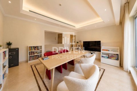 Villa de 4 chambres à District One, UAE No. 217480 11