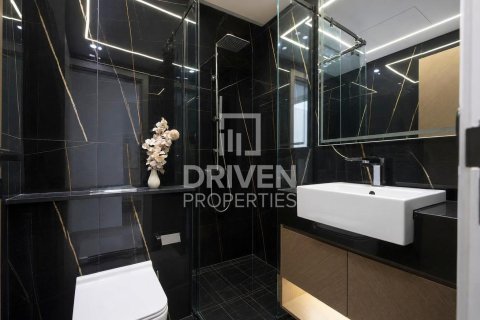 Apartment de 2 dormitorios en District 12, UAE No. 199939 14
