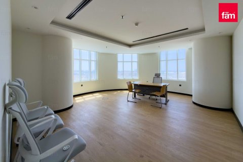 368.9m² Office in Dubai, UAE No. 135621 10