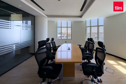 368.9m² Office in Dubai, UAE No. 135621 4