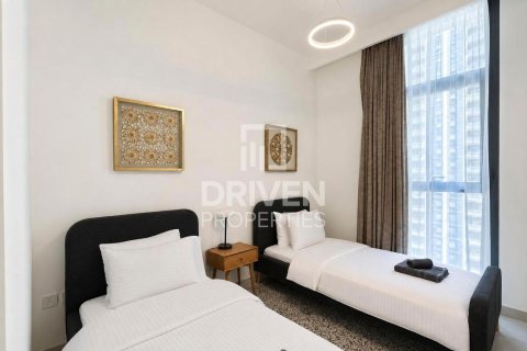 Apartment de 3 dormitorios en Burj Crown, UAE No. 215196 10