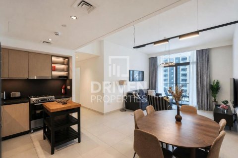 Apartment de 3 dormitorios en Burj Crown, UAE No. 215196