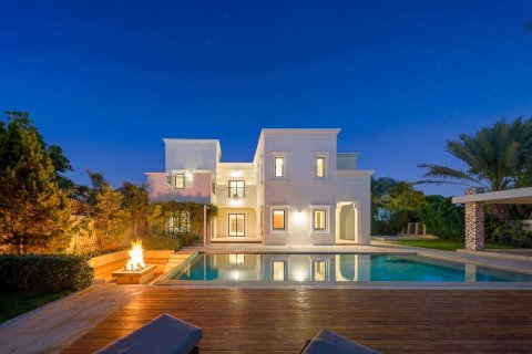 Villa de 5 dormitorios en Arabian Ranches 2, UAE No. 197564