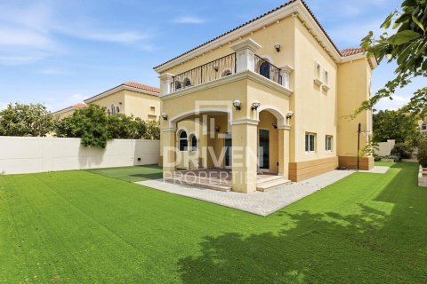 3 bedrooms Villa in Jumeirah Park, UAE No. 212579 3