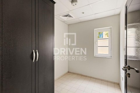 3 bedrooms Villa in Jumeirah Park, UAE No. 212579 16