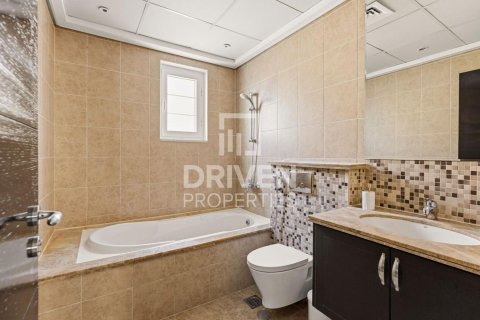 3 bedrooms Villa in Jumeirah Park, UAE No. 212579 24