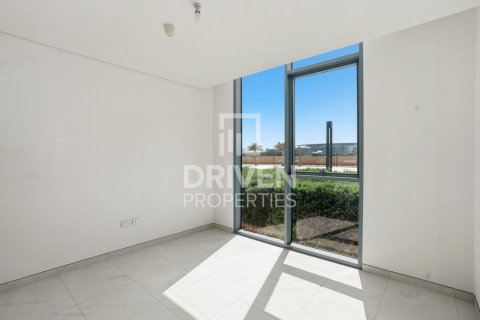 Appartement de 2 chambres à District One, UAE No. 225348 6