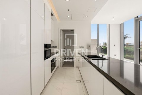 Appartement de 2 chambres à District One, UAE No. 225348 11
