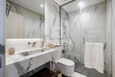 Villa de 3 dormitorios en Jumeirah Bay Island, UAE No. 214190 23