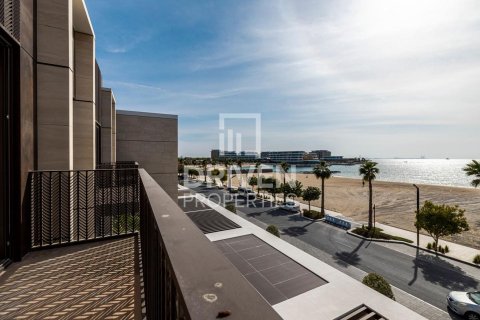 Villa de 3 dormitorios en Jumeirah Bay Island, UAE No. 214190 25