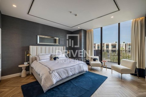 Villa de 3 dormitorios en Jumeirah Bay Island, UAE No. 214190 9
