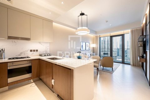 Квартира с 2 спальнями в The Address Residences Dubai Opera, ОАЭ №218631 3