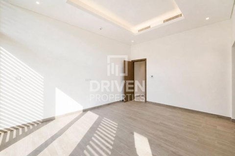 Villa de 6 dormitorios en District One, UAE No. 223159 12