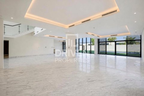 Villa de 6 dormitorios en District One, UAE No. 223159 4
