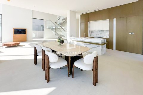 Villa de 5 dormitorios en Nad Al Sheba 1, UAE No. 129183 4