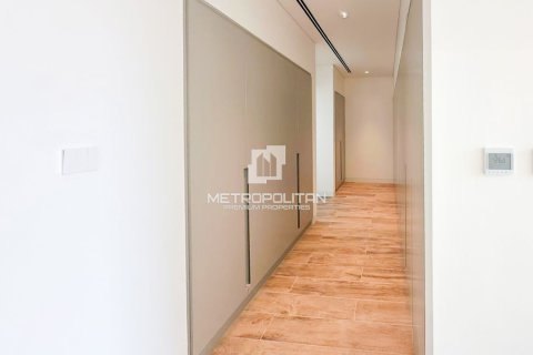 Villa de 5 dormitorios en Nad Al Sheba 1, UAE No. 129183 8