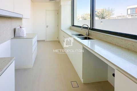 Villa de 5 dormitorios en Nad Al Sheba 1, UAE No. 129183 15