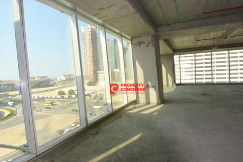 1985m² Office in Business Bay, UAE No. 39582 5