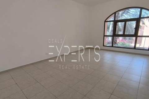 Villa de 5 dormitorios en Abu Dhabi, UAE No. 224173 17