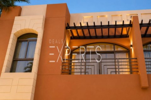 Villa de 5 dormitorios en Abu Dhabi, UAE No. 224173 9