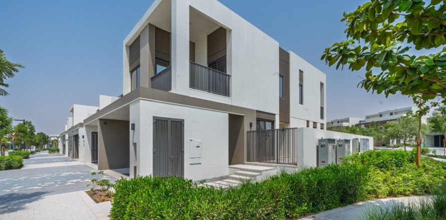 Townhouse de 4 dormitorios en Tilal Al Ghaf, UAE No. 167716
