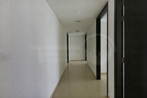 3 bedrooms Apartment in Al Reem Island, UAE No. 12725 14