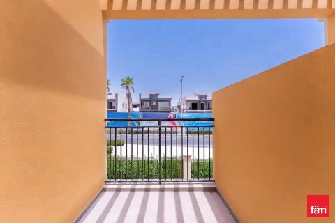 4 bedrooms Townhouse in Dubai, UAE No. 167380 4