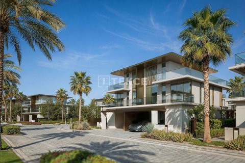 6 bedrooms Villa in Dubai, UAE No. 163216 10