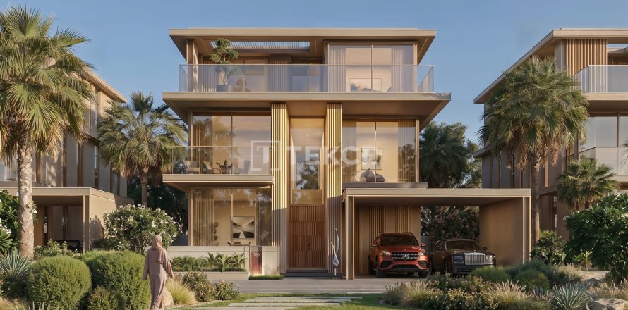 6 bedrooms Villa in Dubai, UAE No. 163216