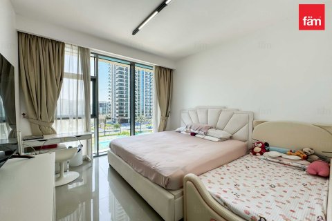 2 bedrooms Apartment in Dubai, UAE No. 223897 16