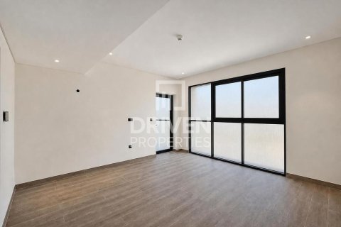 3 bedrooms Townhouse in Dubai, UAE No. 221310 10