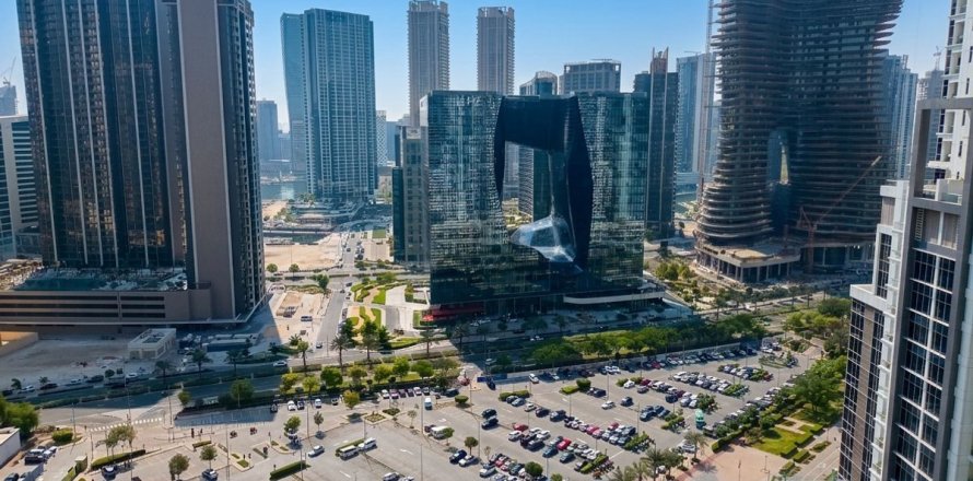 Apartment de 3 dormitorios en Business Bay, UAE No. 223783