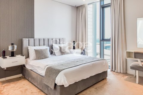 3 bedrooms Apartment in Dubai, UAE No. 205633 7