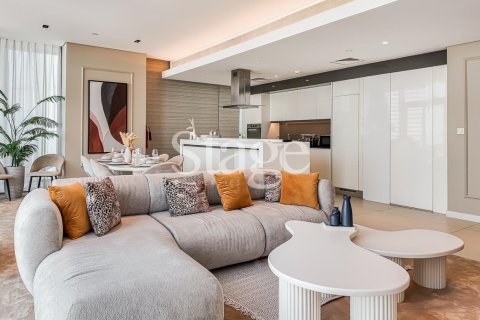 3 bedrooms Apartment in Dubai, UAE No. 205633 10