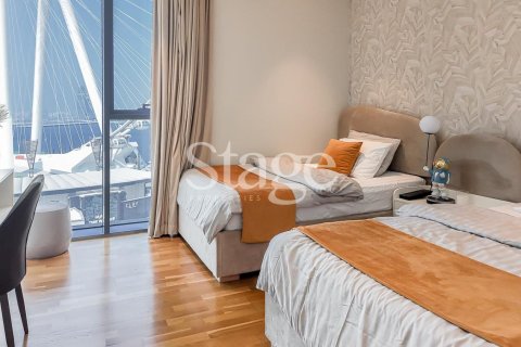 3 bedrooms Apartment in Dubai, UAE No. 205633 5